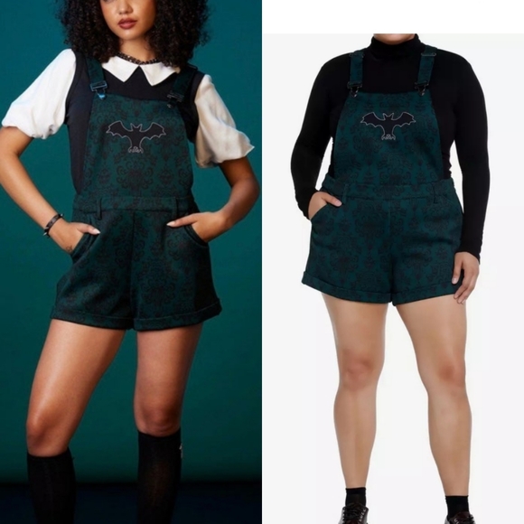 Her Universe Disney The Haunted Mansion Wallpaper Shortalls Cosplay Hot TopicNWT - Picture 14 of 14